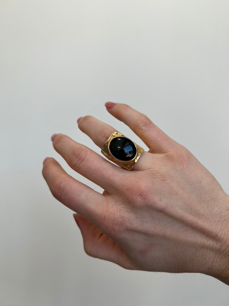 Onyx Ring
