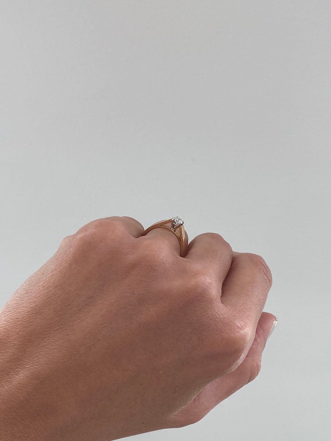 Diamond Solitaire in Gold