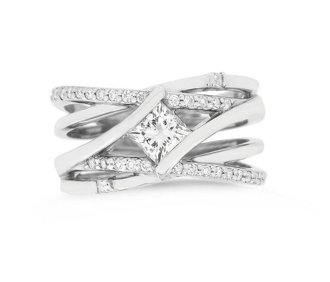 Chic Construction Contemporary Diamond Ring