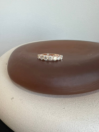 1.88 ct Lab Diamond 7 Stone Ring