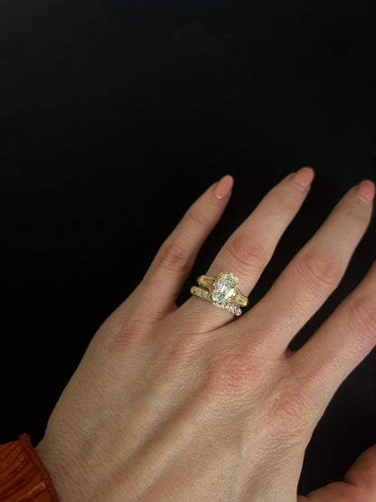 Marquise and Round Diamond Band