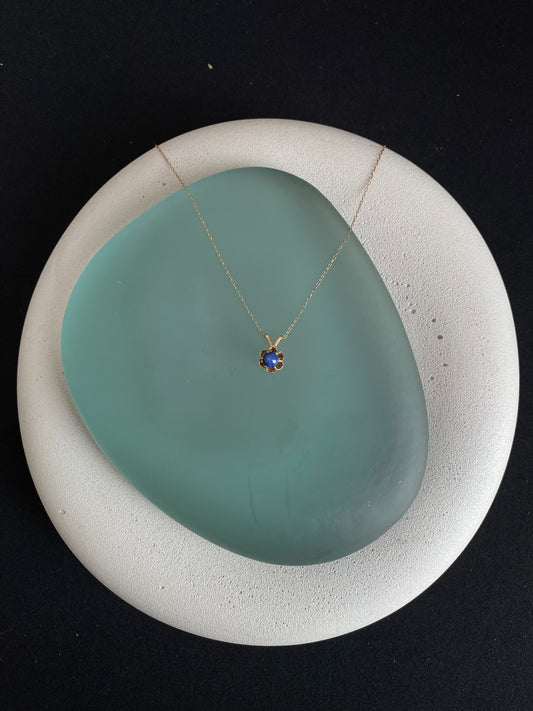Vintage Lindy Star Pendant