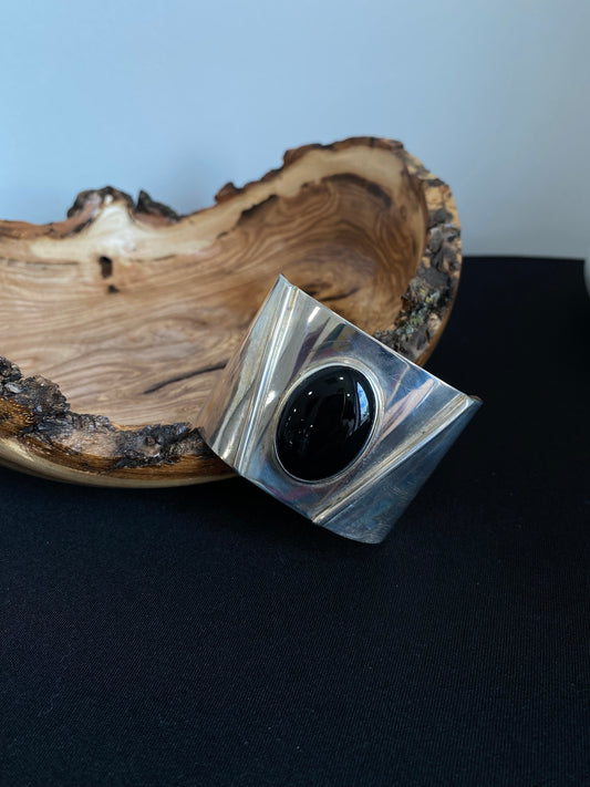 Sterling silver black onyx cuff