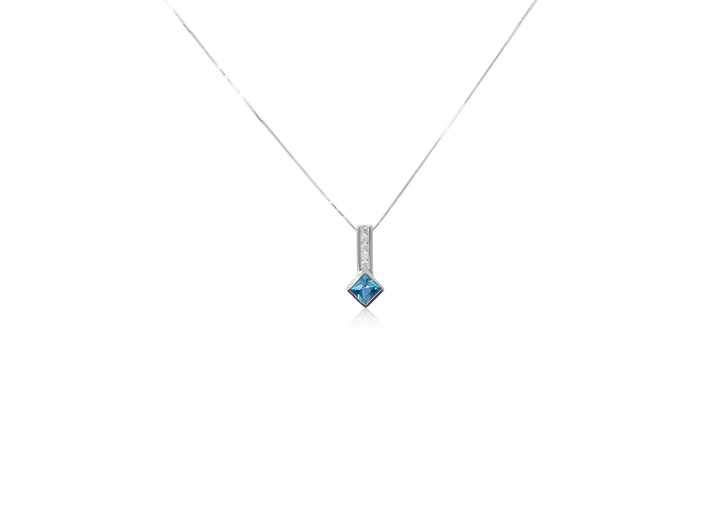 Aquamarine Diamond Pendant