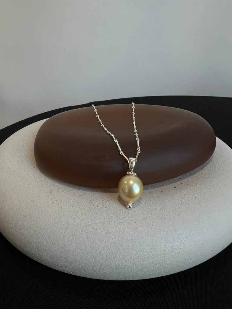 Pearl and Sterling Silver Bar Necklace