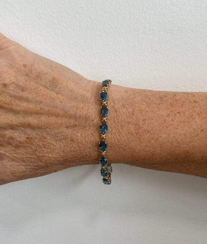 Vintage Blue Topaz Line Bracelet