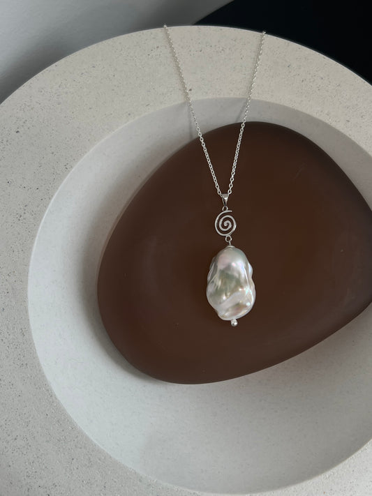 Pearl Swirl Necklace