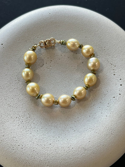 South Sea Pearl Bracelet