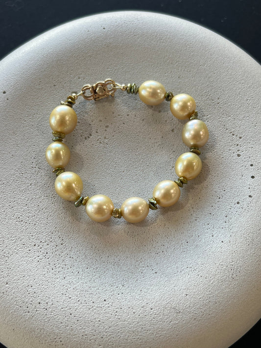 South Sea Pearl Bracelet