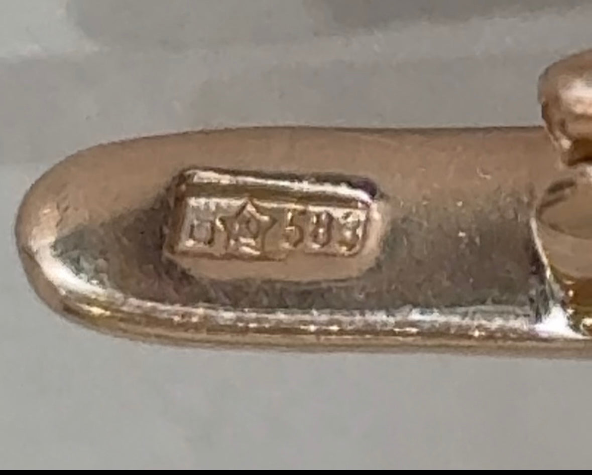 Vintage Brooch