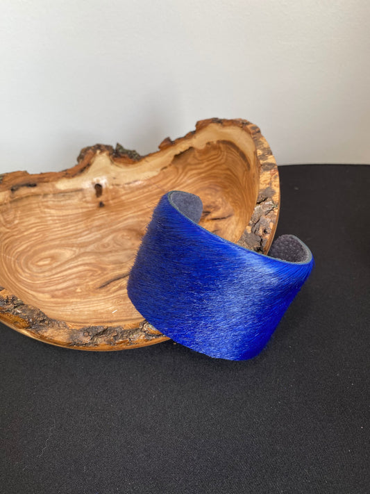 Dukes Blue Springbok Cuff