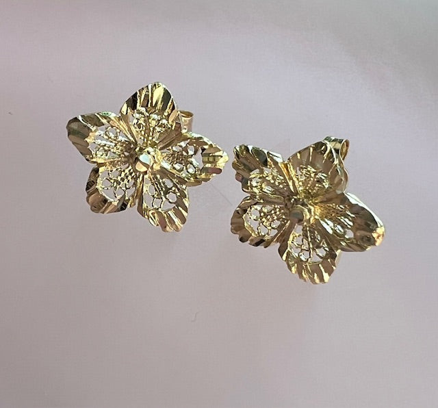 Flower Filigree Cut Out Gold Earrings