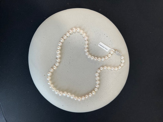 Freshwater Pearl Petite Strand