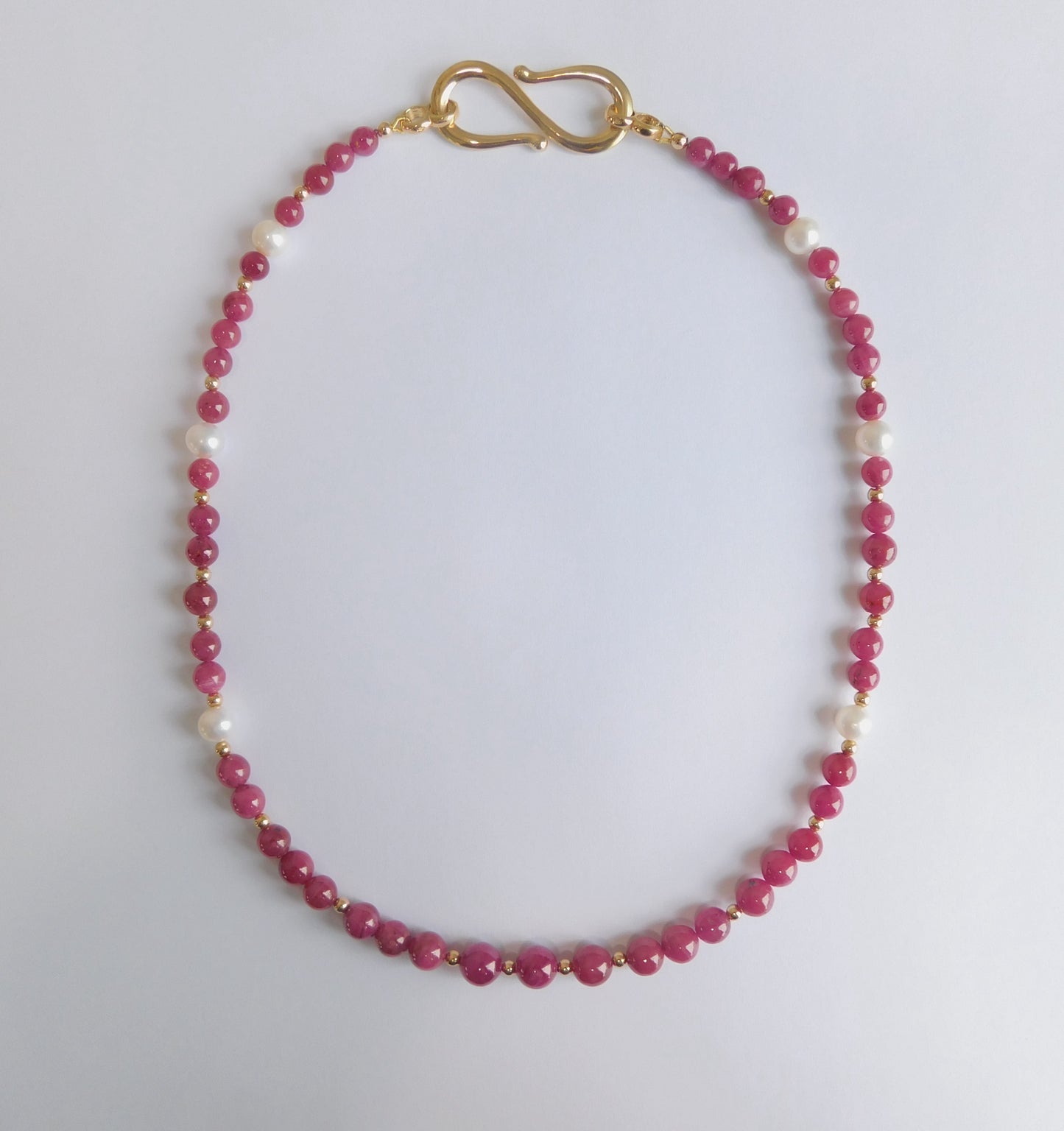 Gorgeous Ruby Pearl Gold Necklace