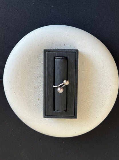 Double Tahitian By Pass Ring