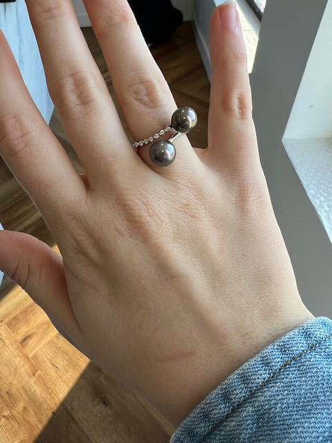 Double Tahitian By Pass Ring